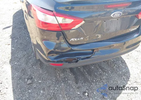 2013 Ford Focus Titanium from USA, damaged, VIN 1FADP3J22DL106166